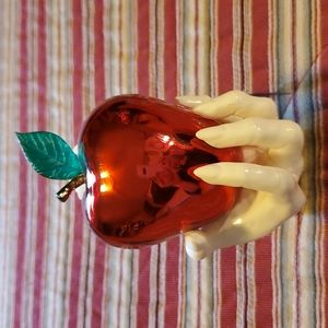 🚫SOLD🚫Bath Body Works Halloween Evil Apple Witch Hand Nightlight Wallflower